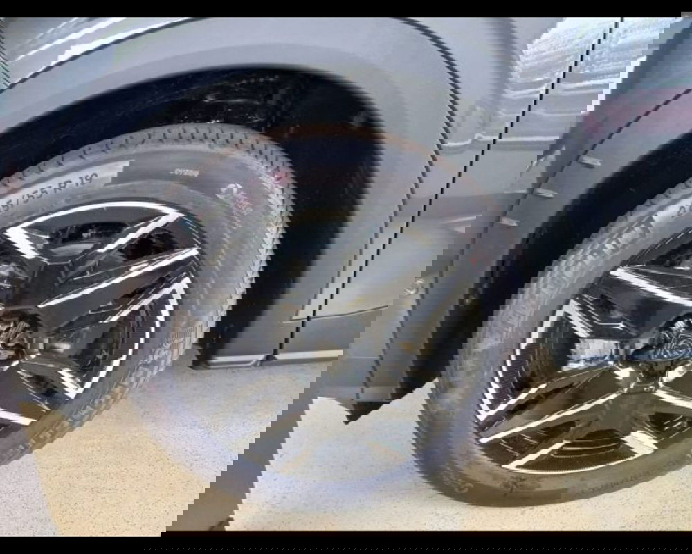 Peugeot 5008 nuova a Alessandria (9)