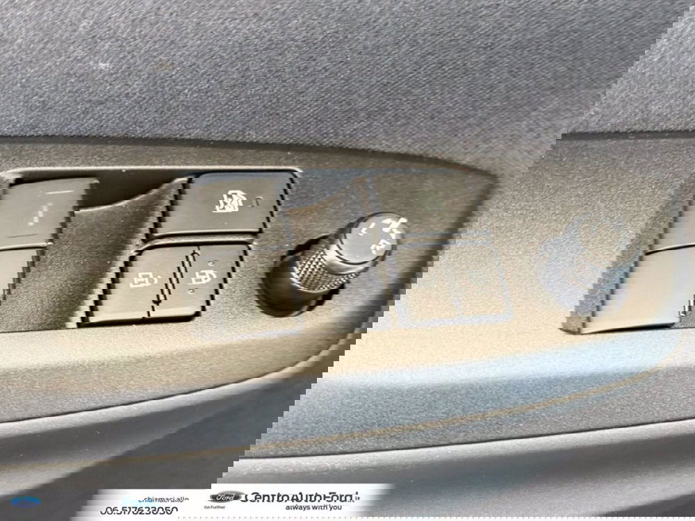 Mazda Mazda2 Hybrid nuova a Roma (19)