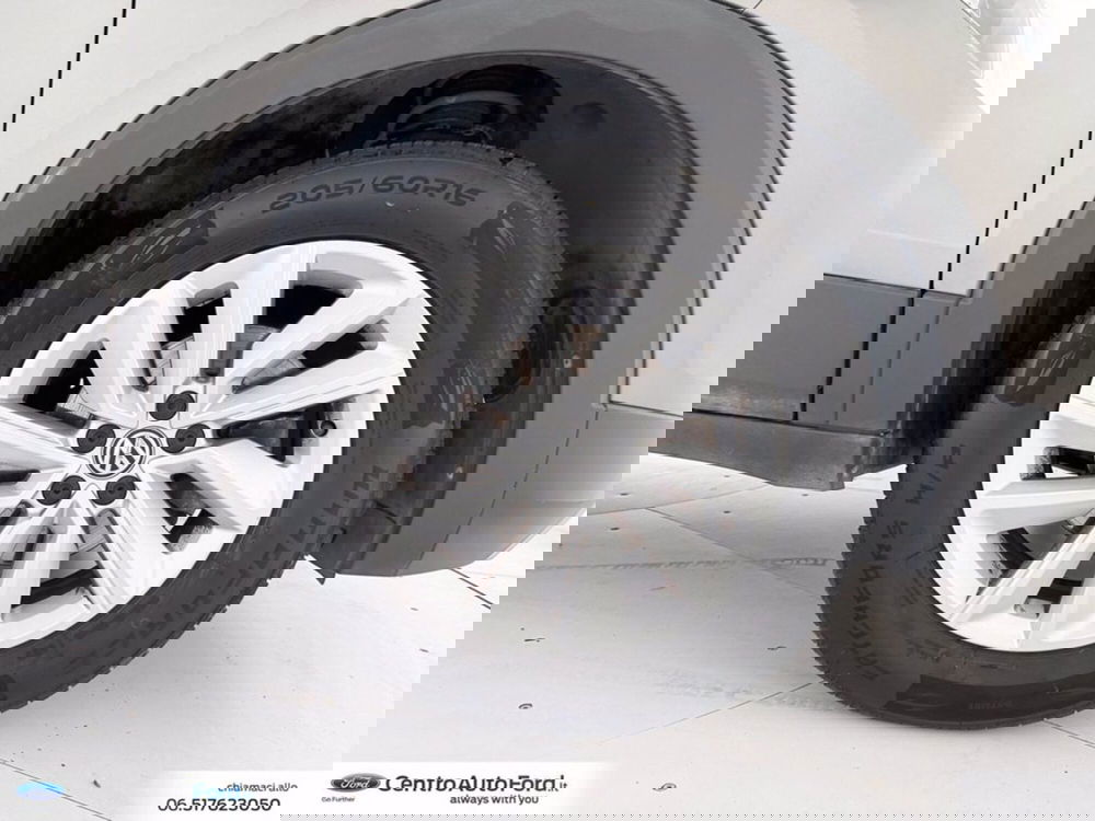 Volkswagen T-Cross usata a Roma (14)