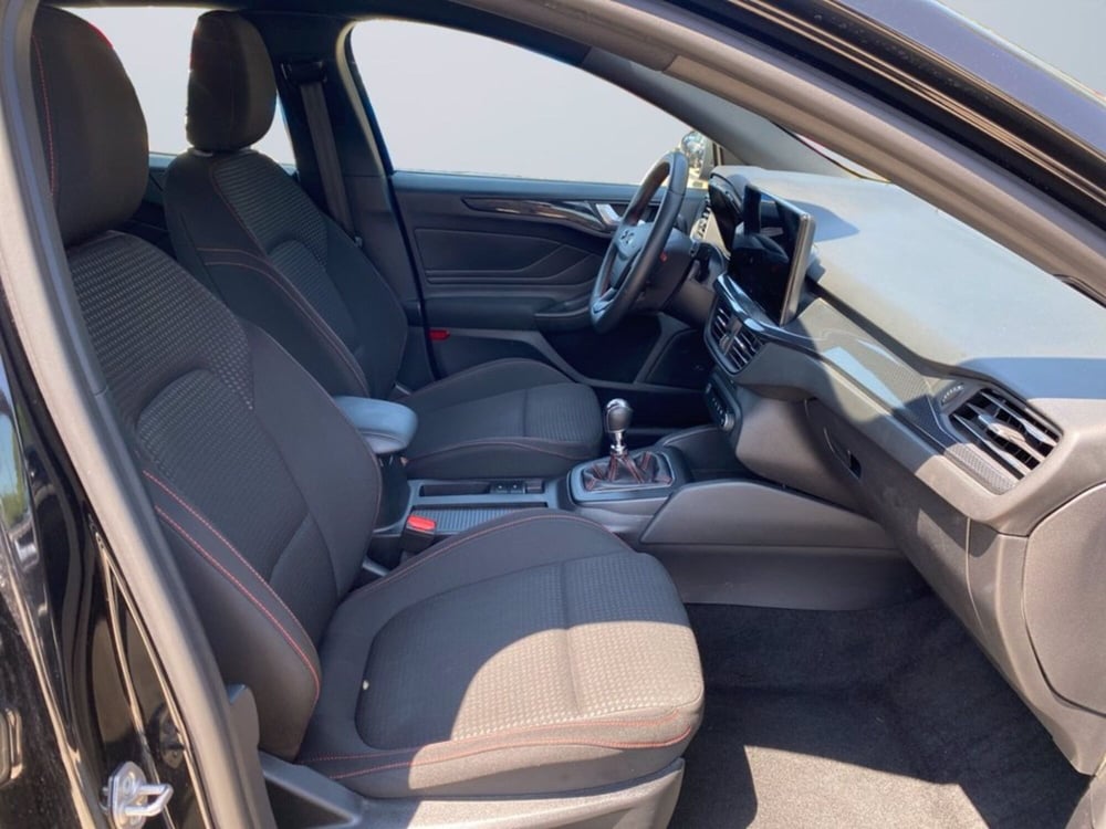 Ford Focus Station Wagon usata a Milano (11)