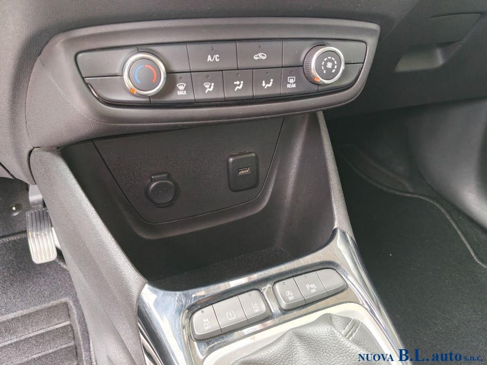 Opel Crossland X usata a Verona (13)