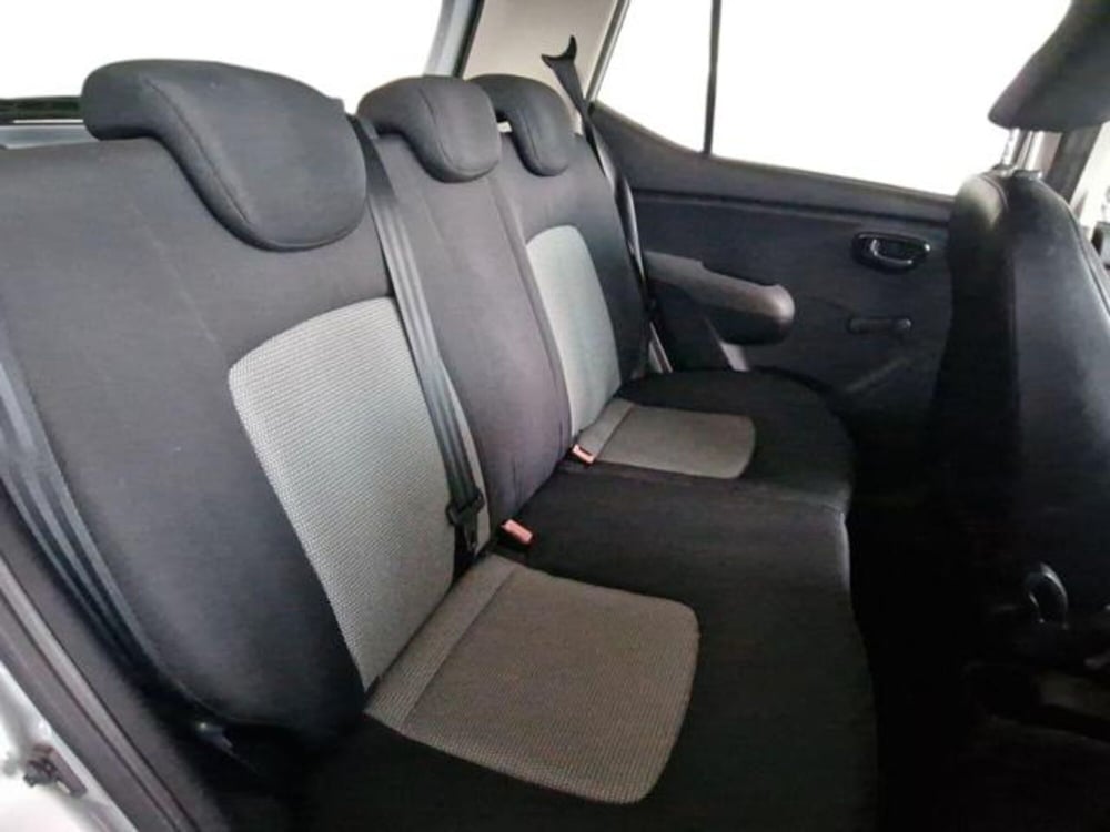Hyundai i10 usata a Salerno (14)