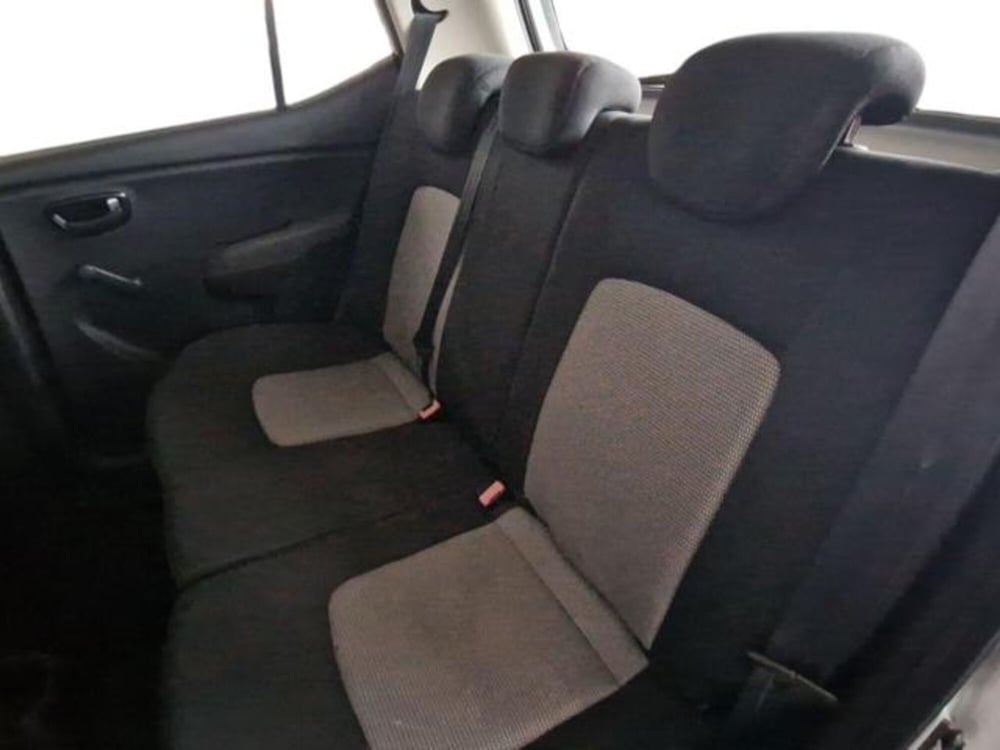 Hyundai i10 usata a Salerno (15)