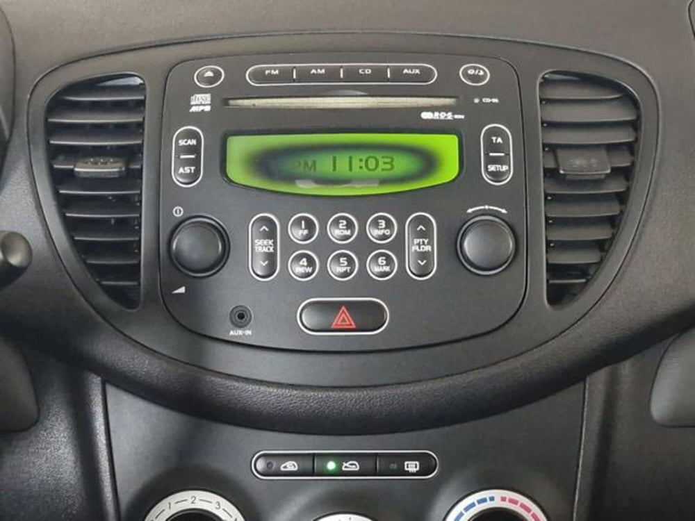 Hyundai i10 usata a Salerno (16)