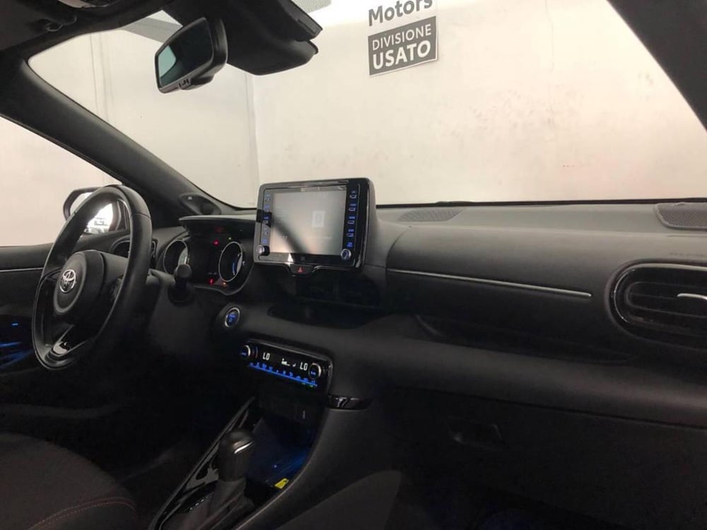 Toyota Yaris Cross usata a Torino (9)