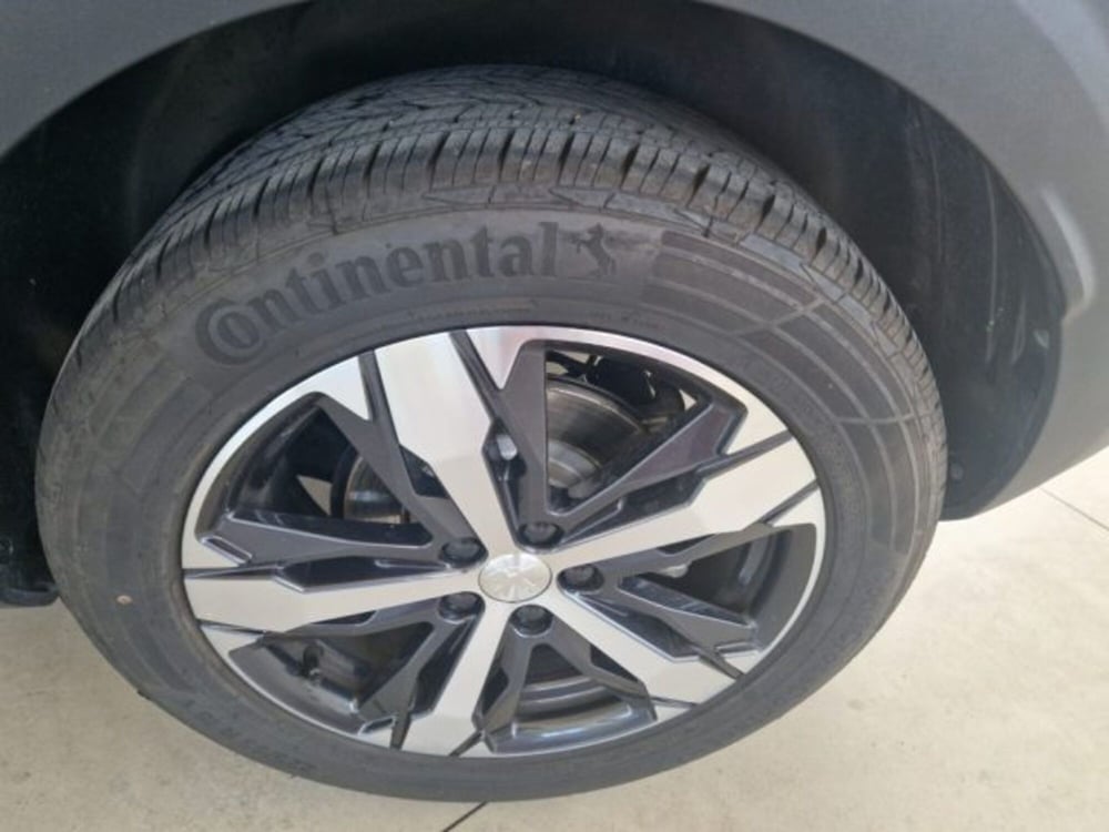 Peugeot 3008 usata a Terni (11)