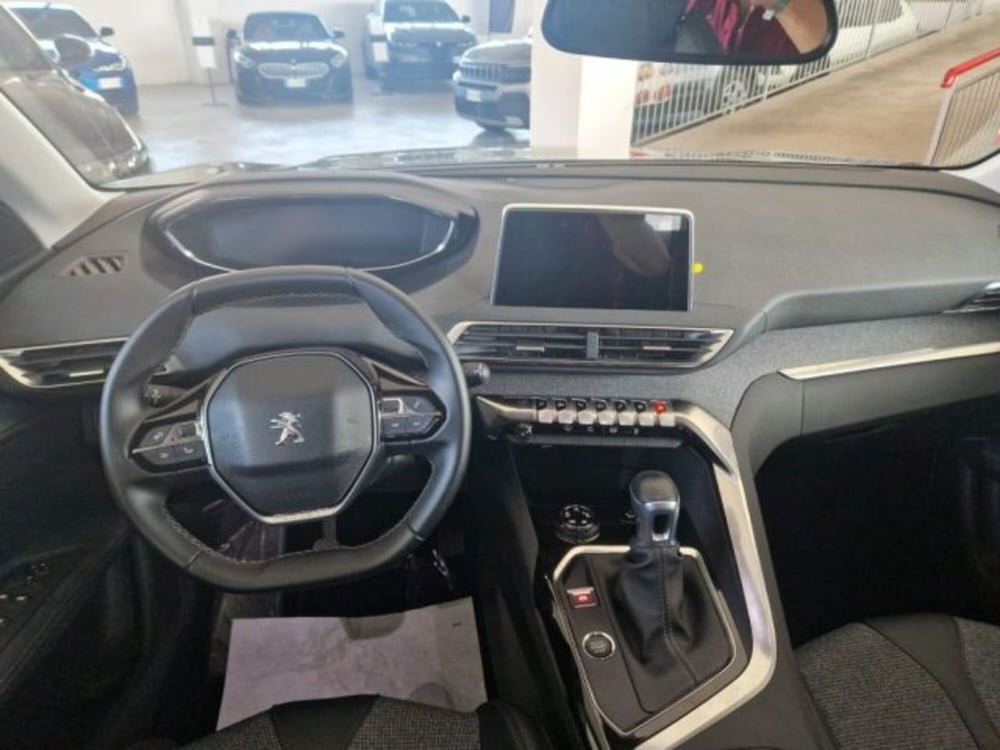 Peugeot 3008 usata a Terni (12)