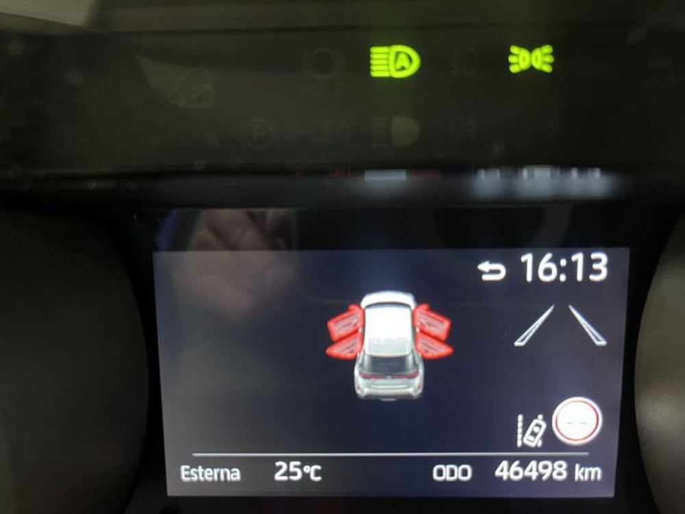 Toyota Yaris Cross usata a Prato (11)