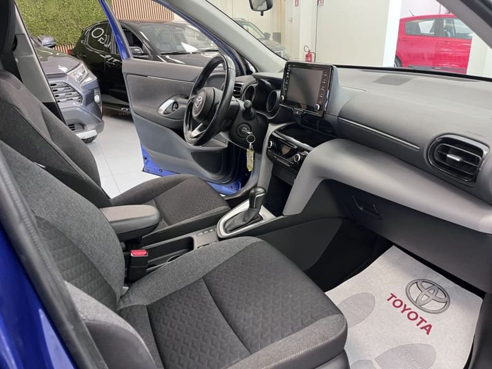 Toyota Yaris Cross usata a Prato (8)