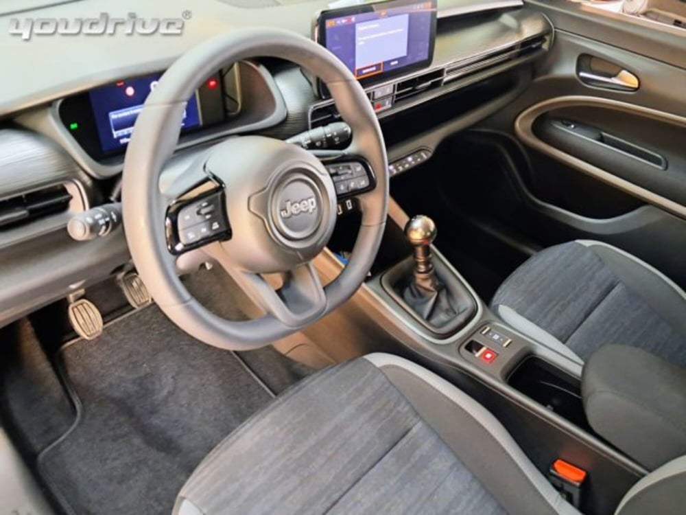Jeep Avenger usata a Napoli (10)