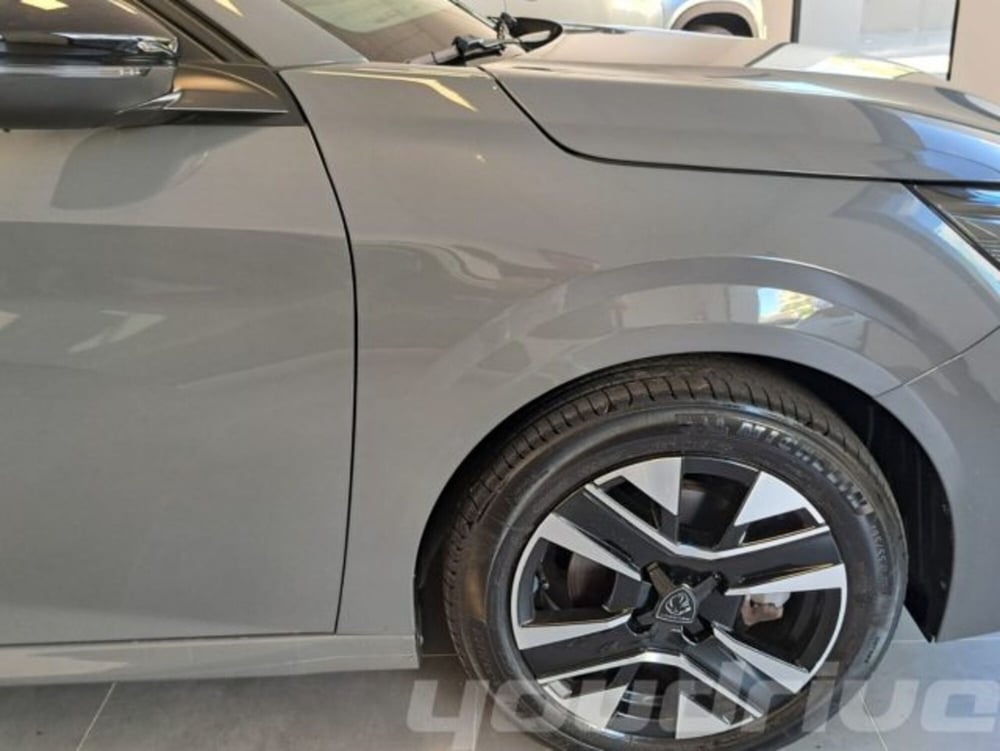 Peugeot 208 usata a Napoli (12)