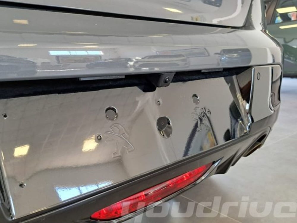 Peugeot 208 usata a Napoli (13)