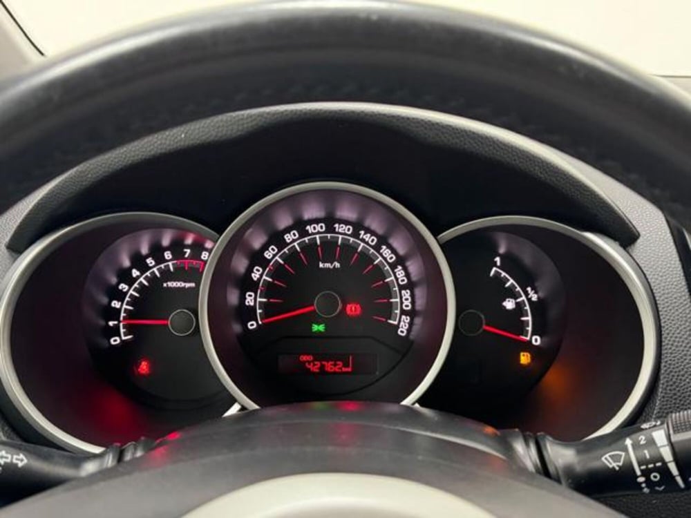 Kia Venga usata a Como (10)