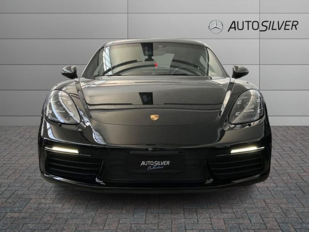 Porsche 718 Cayman  usata a Verona (3)