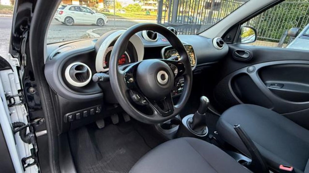 smart forfour usata a Roma (12)