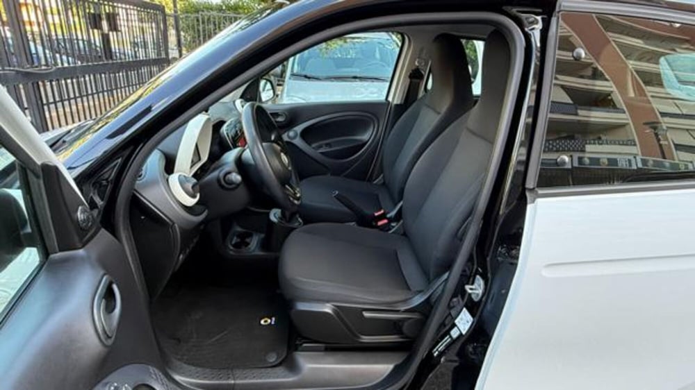 smart forfour usata a Roma (13)