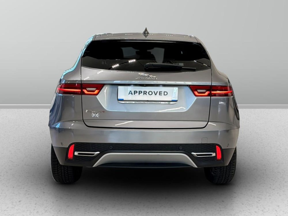 Jaguar E-Pace usata a Varese (8)