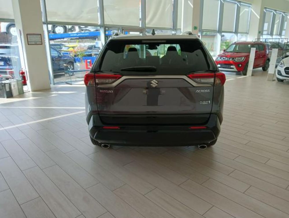 Suzuki Across nuova a Milano (4)