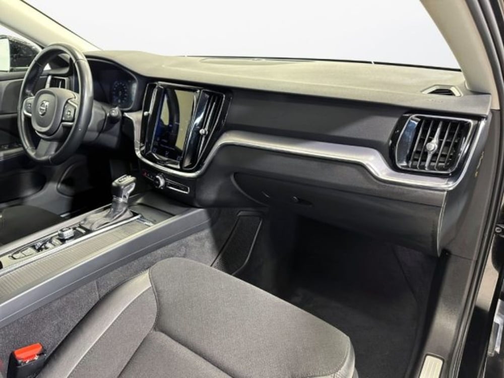 Volvo V60 usata a Modena (10)