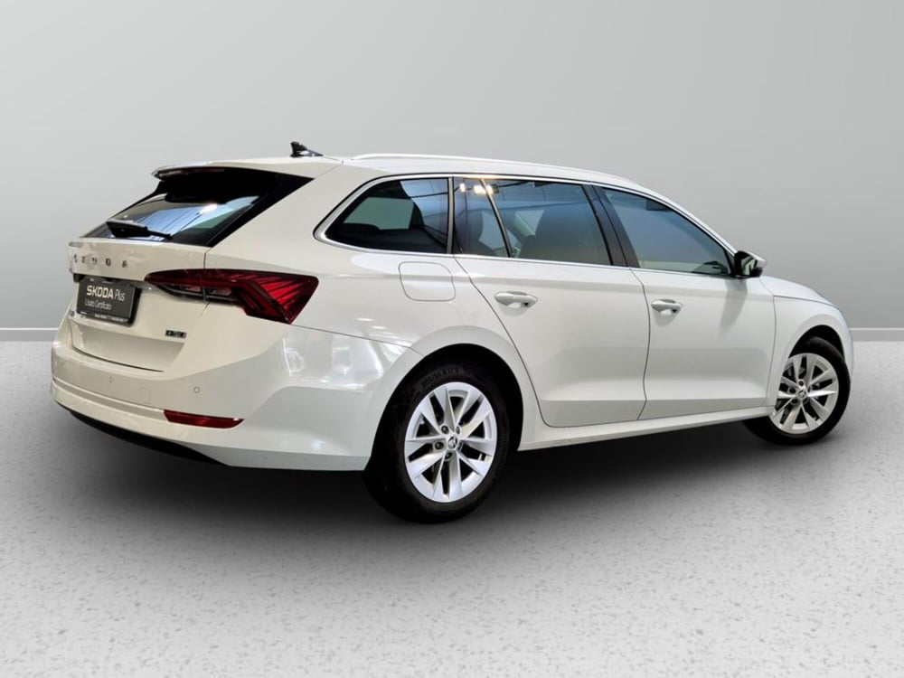 Skoda Octavia Station Wagon usata a Padova (4)