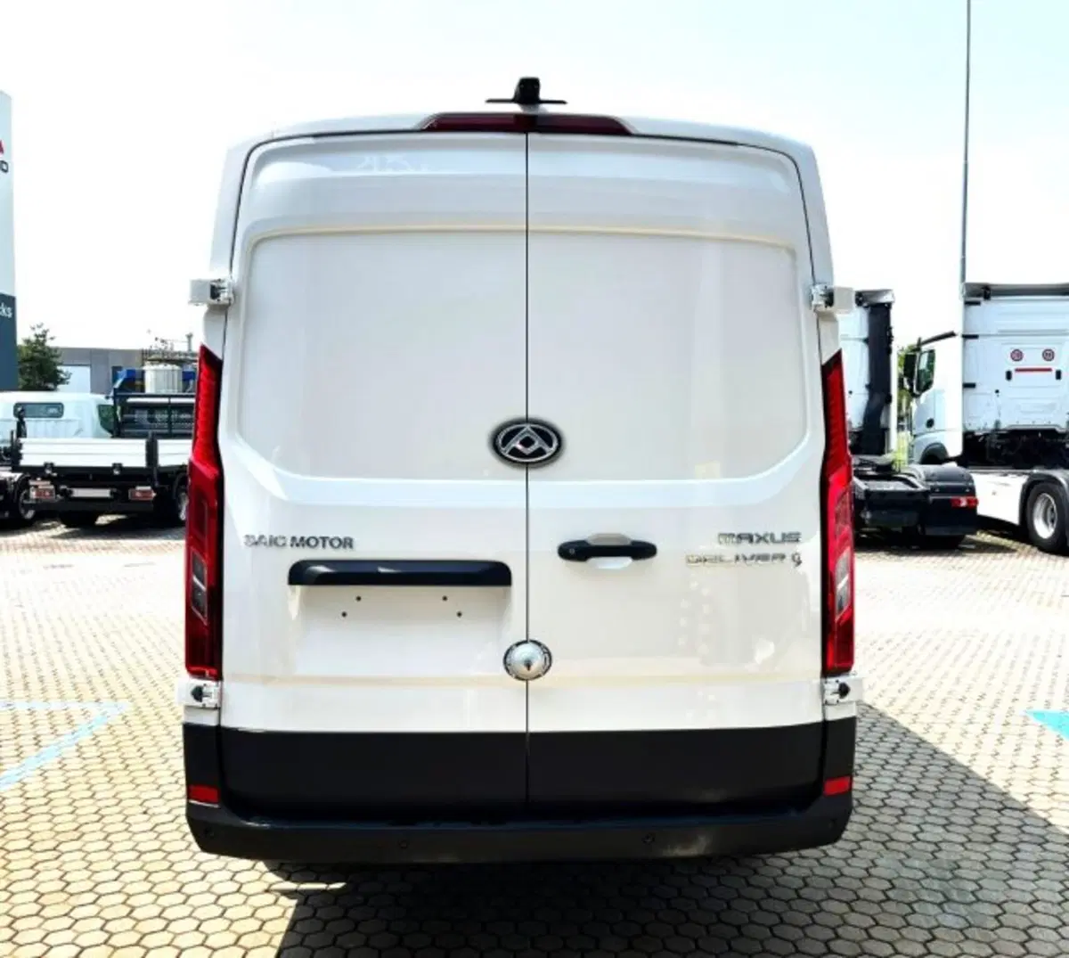 Maxus e Furgone nuova a Bergamo (5)