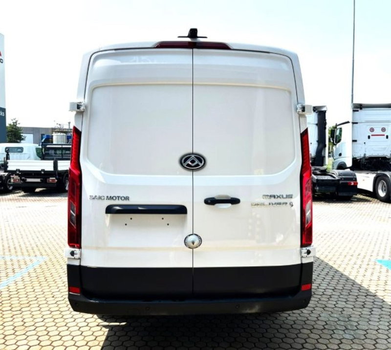 Maxus e Furgone nuova a Bergamo (5)