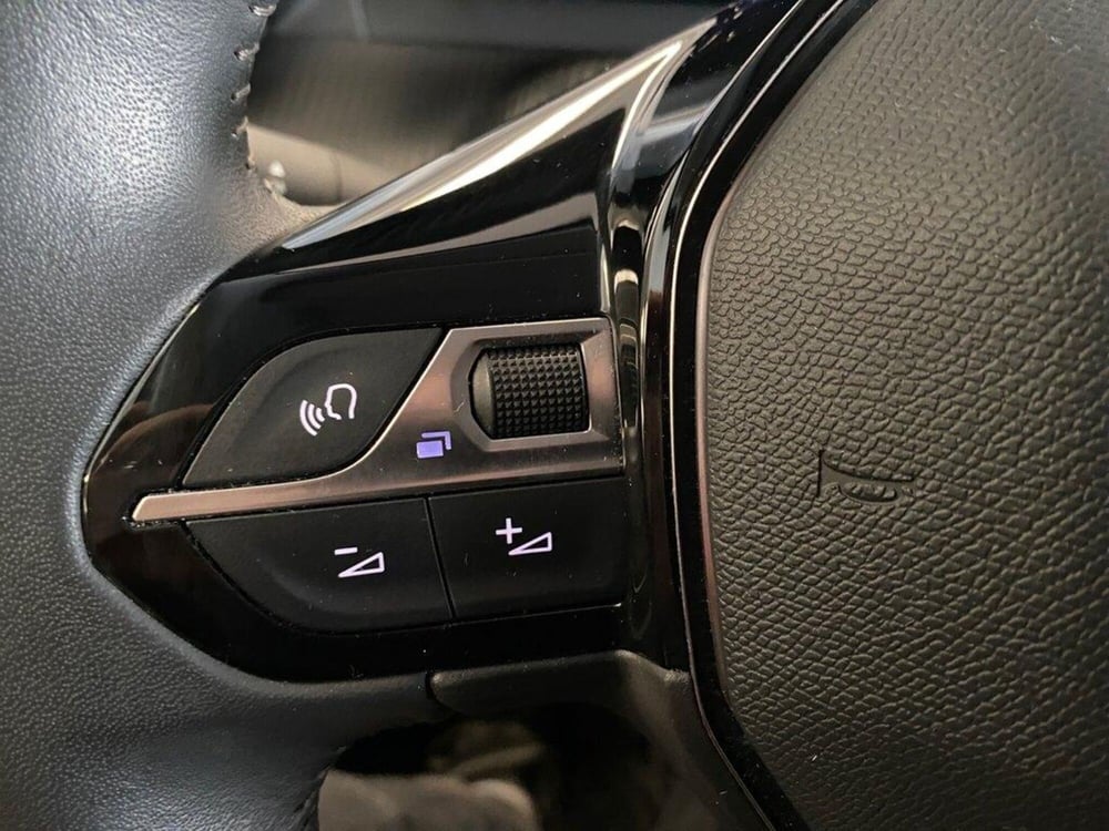 Peugeot 208 usata a Torino (12)