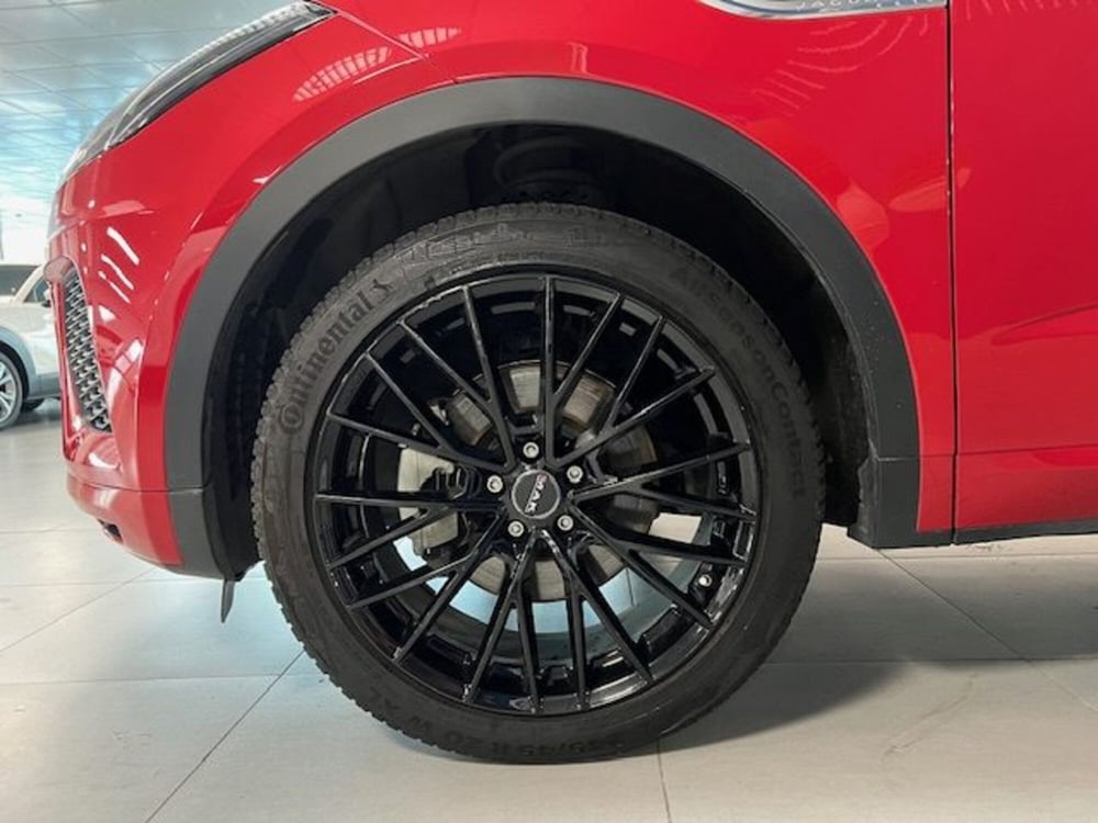 Jaguar E-Pace usata a Cuneo (17)