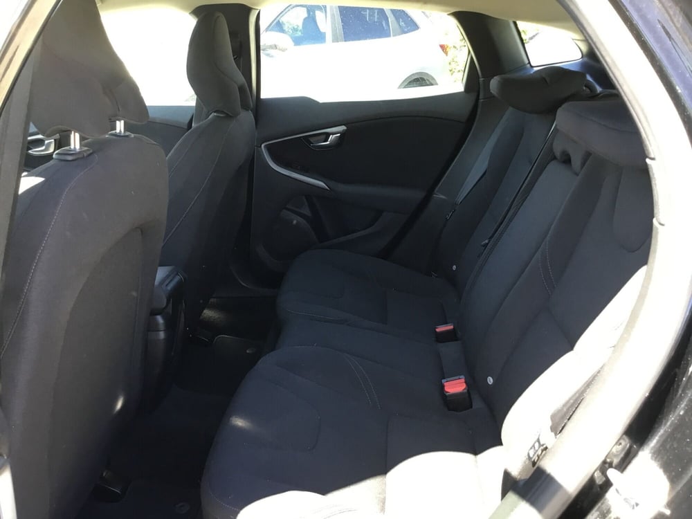 Volvo V40 usata a Napoli (6)
