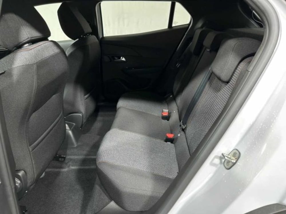 Peugeot 2008 nuova a Sondrio (11)