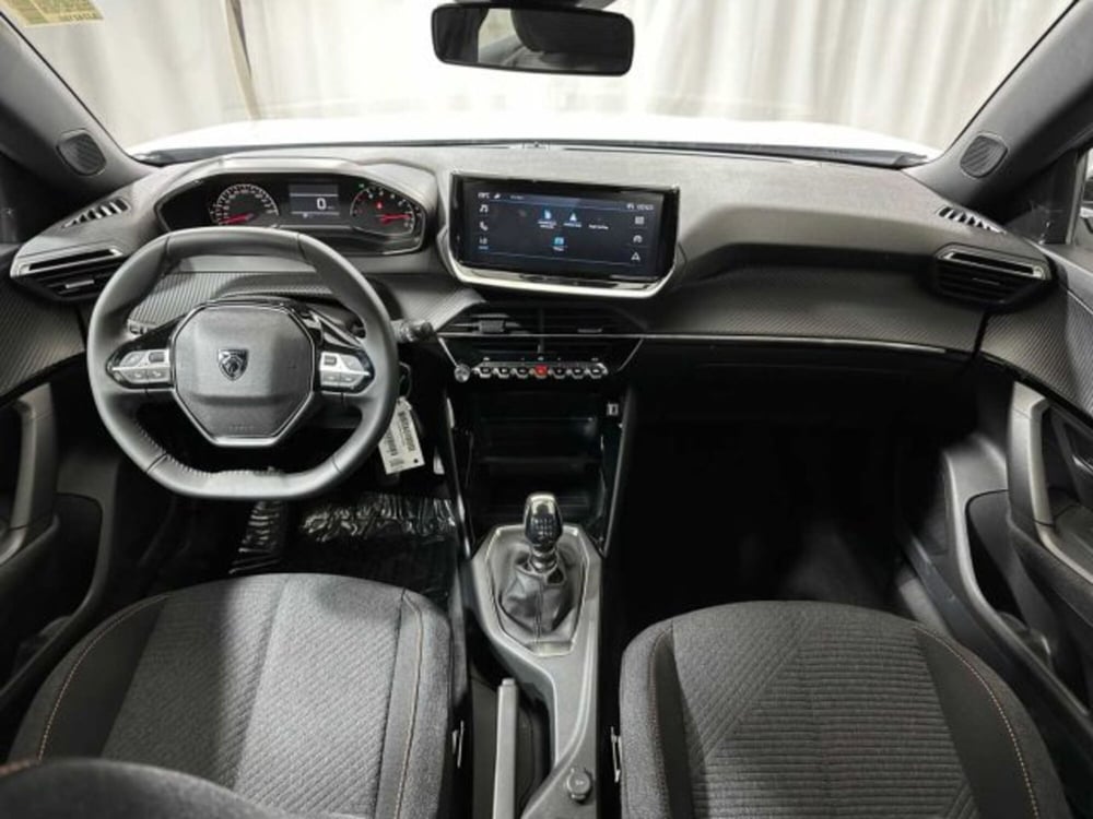 Peugeot 2008 nuova a Sondrio (12)