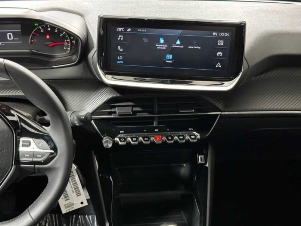 Peugeot 2008 nuova a Sondrio (14)