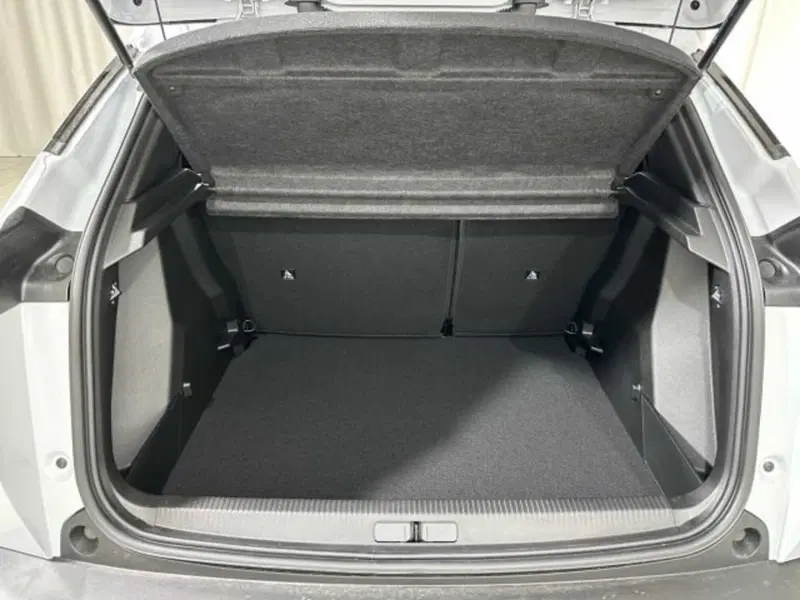Peugeot 2008 nuova a Sondrio (15)