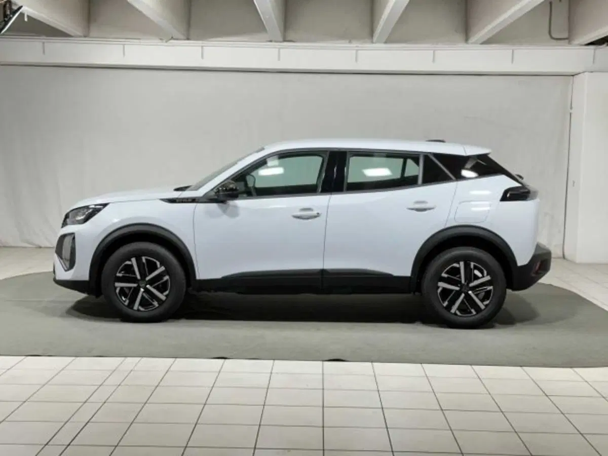 Peugeot 2008 nuova a Sondrio (2)