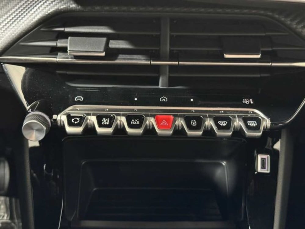 Peugeot 2008 nuova a Sondrio (20)