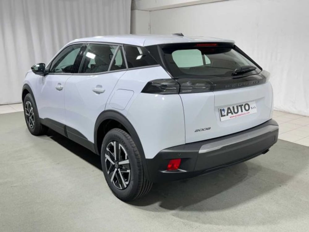 Peugeot 2008 nuova a Sondrio (3)