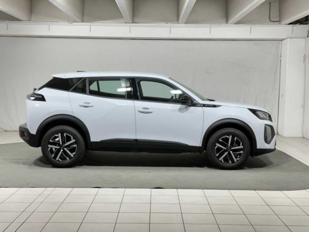 Peugeot 2008 nuova a Sondrio (6)