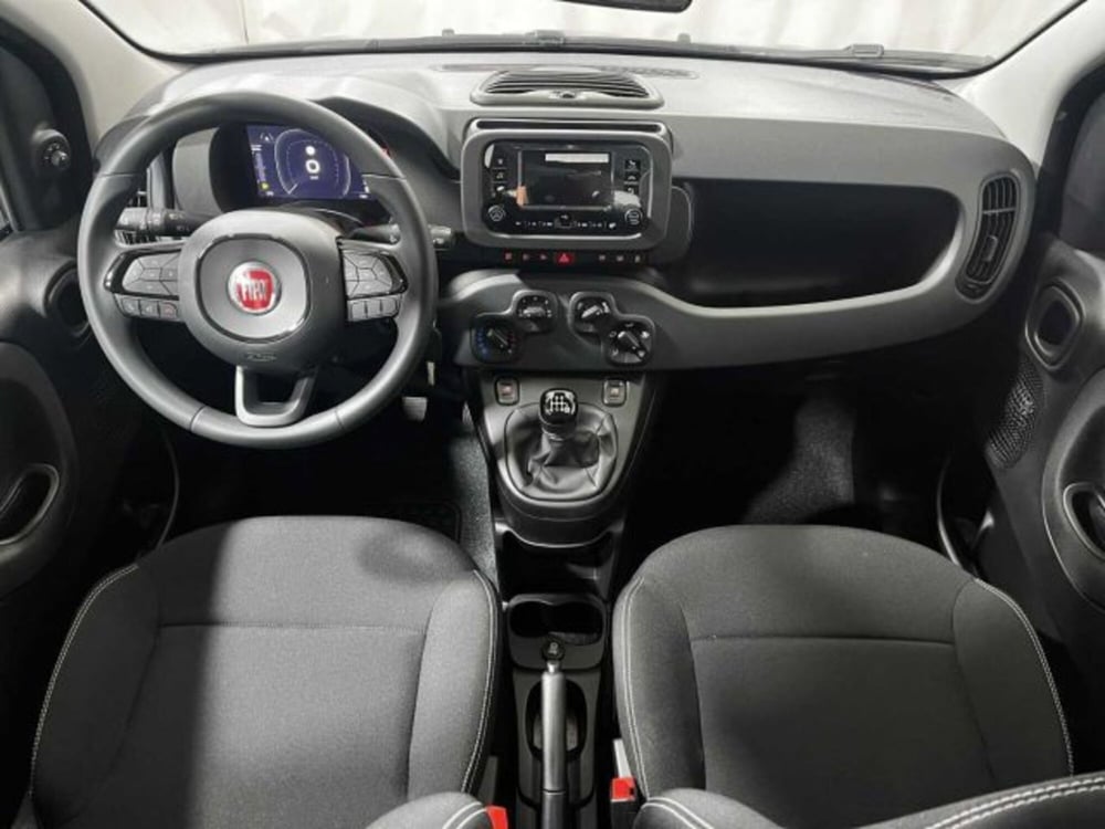 Fiat Panda nuova a Sondrio (12)