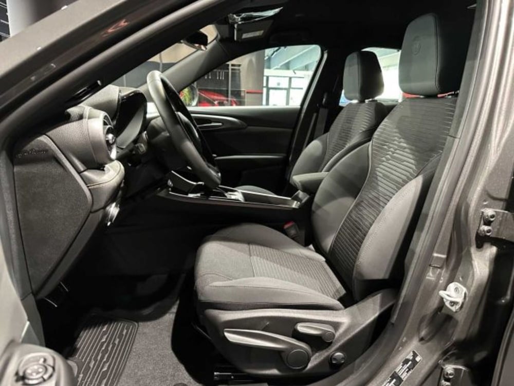 Alfa Romeo Tonale nuova a Sondrio (10)