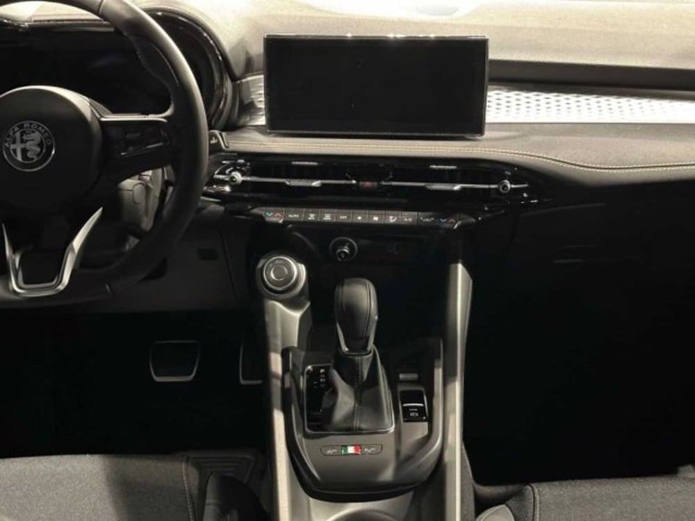 Alfa Romeo Tonale nuova a Sondrio (14)
