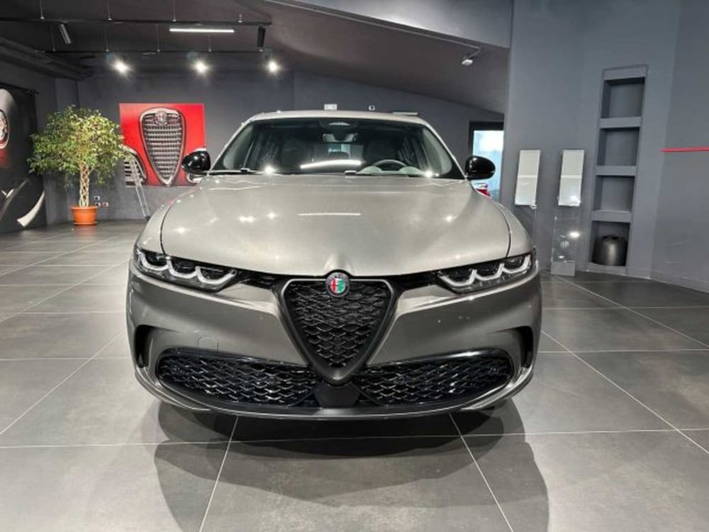 Alfa Romeo Tonale nuova a Sondrio (8)