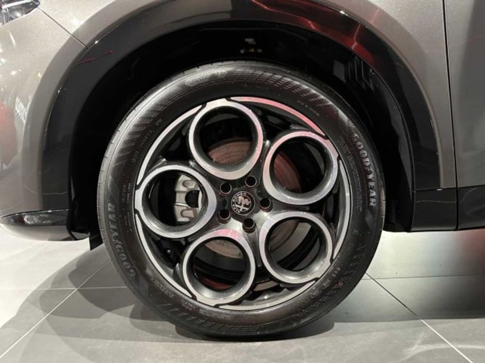 Alfa Romeo Tonale nuova a Sondrio (9)