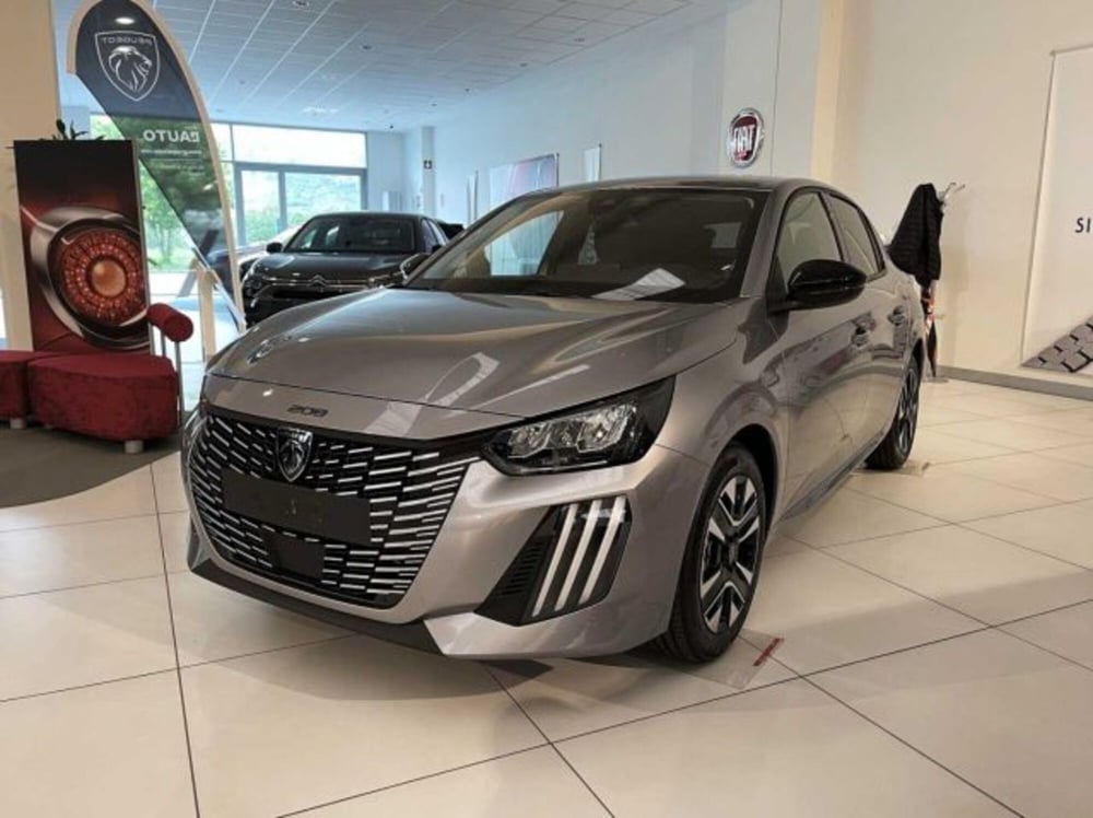 Peugeot 208 nuova a Sondrio
