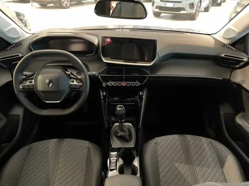 Peugeot 208 nuova a Sondrio (12)