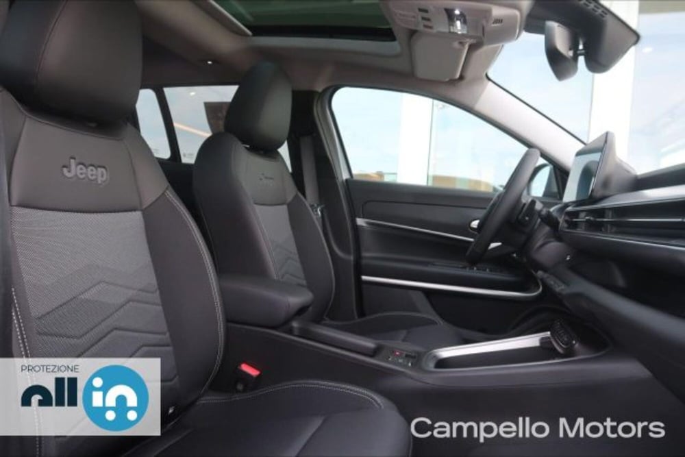 Jeep Avenger nuova a Venezia (16)