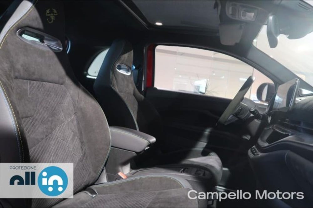 Abarth 500e Cabrio nuova a Venezia (6)