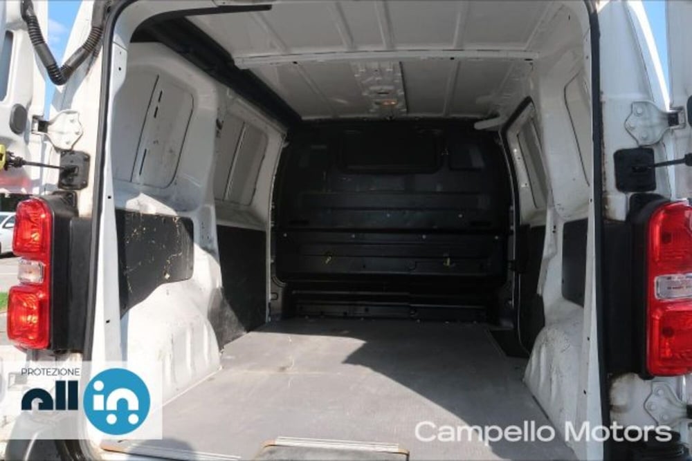 Opel Vivaro Furgone usata a Venezia (14)