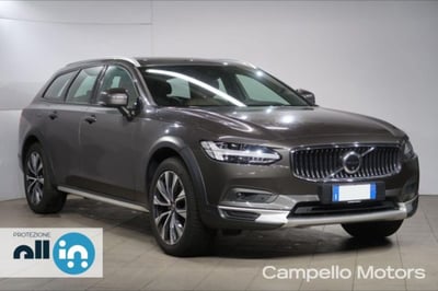 Volvo V90 Cross Country B5 (d) AWD Geatronic Business Pro Line del 2020 usata a Venezia