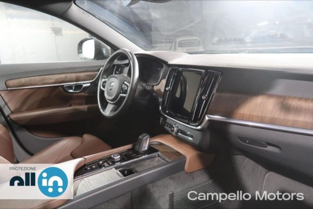 Volvo V90 Cross Country usata a Venezia (13)