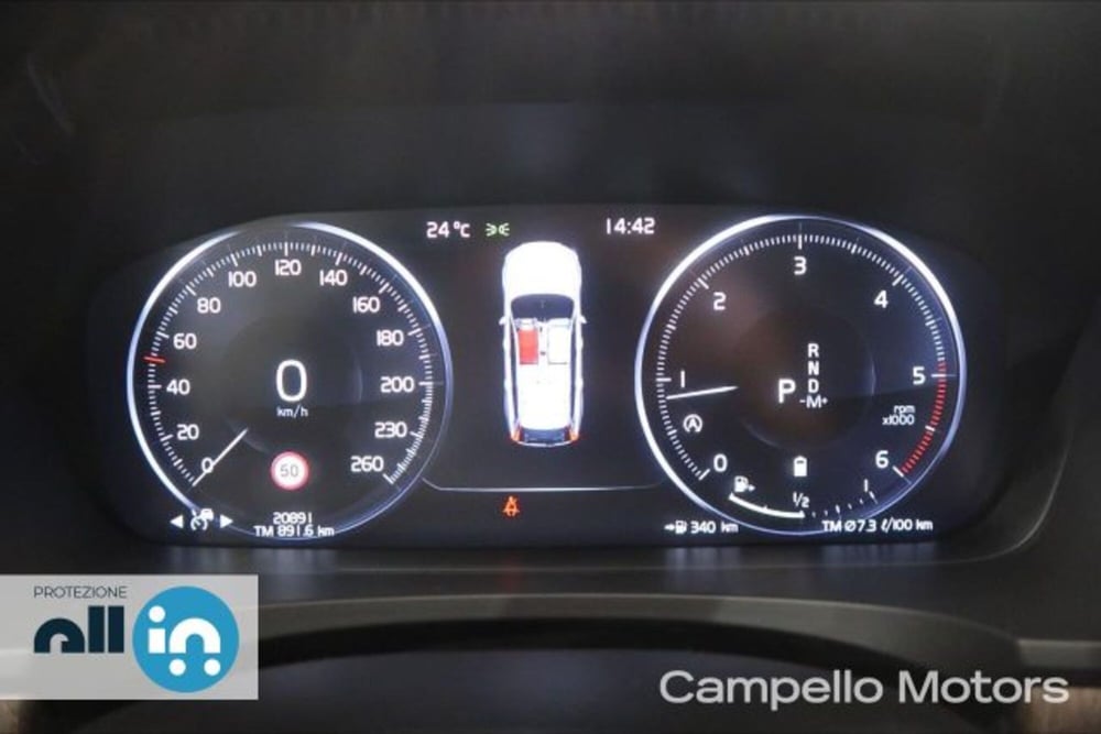 Volvo V90 Cross Country usata a Venezia (9)